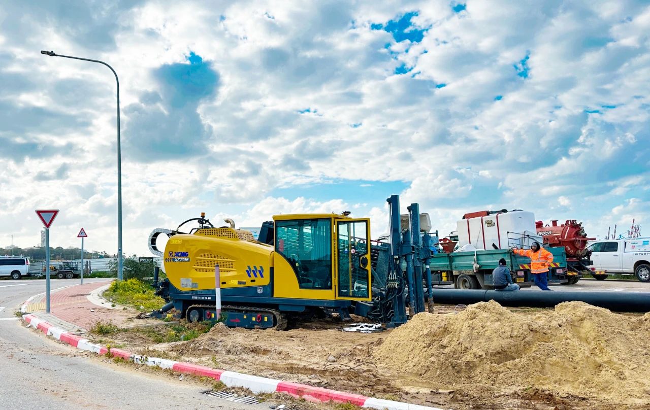 XZ230E Horizontal Directional Drilling Machine – Ideal for Assisting Overseas Pipeline Laying